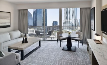 Двухместный люкс Premier с видом на город двуспальная кровать в Kempinski Central Avenue Dubai