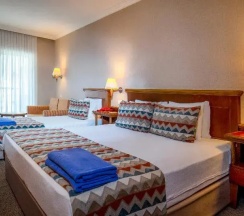Двухместный номер Standard с видом на окрестности двуспальная кровать в Grand Kaptan Hotel - All Inclusive