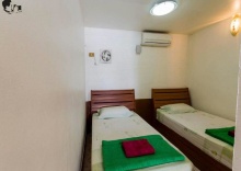 Двухместный номер Standard с видом на реку 2 отдельные кровати в VN Guesthouse Kanchanaburi