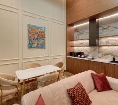 Двухместный люкс Royal c диваном двуспальная кровать в Hayasa Hotel Yerevan