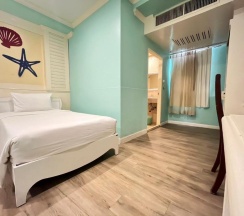 Одноместный номер Superior в B Buri Hotel