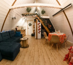 Апартаменты с 3 комнатами в Oak Glamping