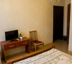 Классический двухместный номер с двухспальной кроватью №6 в На Всполье