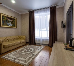 Семейный люкс двухкомнатный в Софийские вершины