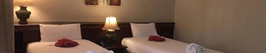 Номер Standard в Erawan Hotel