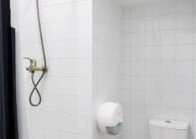 Двухместный номер с душем и туалетом в Guten Duck Moscow
