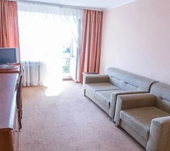 Четырёхместный люкс Standard в 40 лет Победы