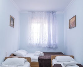 Эконом 4х местный в Киви и цитрус