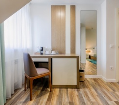 Deluxe 9 в Nine rooms hotel