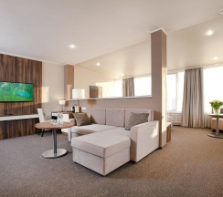 Номер Classic Suite в L`Hotel