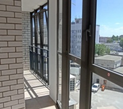 Апартаменты с балконом и с видом на город в Апартаменты Comfort House