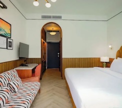 Двухместный номер Superior с видом на бассейн 2 отдельные кровати в Sugar Marina Hotel -POP- Kata Beach