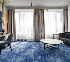 Люкс в 50 | 60 Hotel