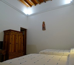 Четырёхместный номер Standard 2 отдельные кровати в Hotel Aitana Oaxaca
