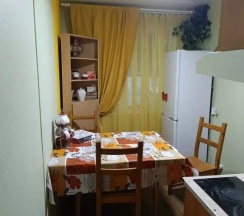 Четырёхместный номер женский (общая ванная комната) в Дворик