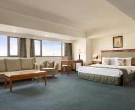 Двухместный номер Premium двуспальная кровать в Отель Ramada by Wyndham Ташкент