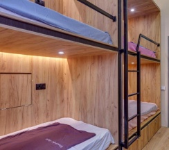 Мужской номер премиум в Rooms hostel