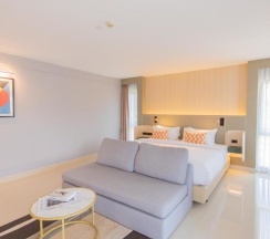 Двухместный номер Executive с видом на горы двуспальная кровать в Lacol Khao Yai - A Chatrium Collection