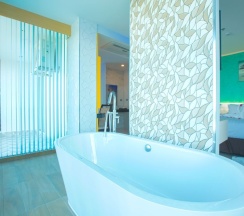 Номер Deluxe с балконом в The Forest Hotel Pattaya