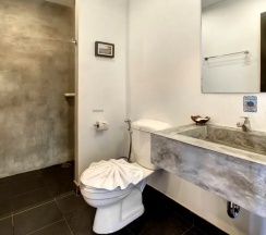 Двухместный номер Superior с балконом двуспальная кровать в Ideo Phuket Hotel