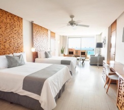 Четырёхместный полулюкс Finisterra в Sandos Finisterra All Inclusive