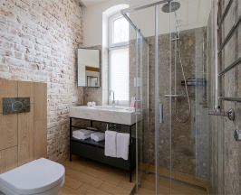 Студио в Malepartus Villa