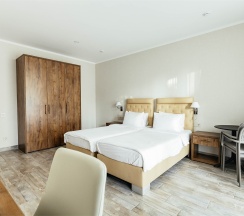 Апартаменты трехкомнатные "Вилла AMZA ALASHARA" в Amza Парк