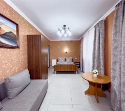 Семейный с балконом в Три богатыря by Viva Hotels Group