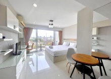 Апартаменты Deluxe в Modern Unit at Lumpini,Sathon by Sabai