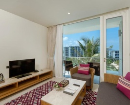 Люкс семейный c 1 комнатой с балконом в Splash Beach Resort 