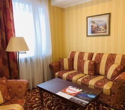 Двухкомнатный люкс (Suite Superior) в Славянка