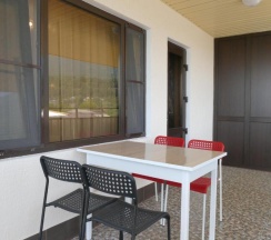 Четырёхместный номер Standard с балконом в Гагра