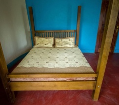 Семейное бунгало с 2 комнатами в Roots Retreat and Camping Resort