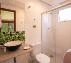 Двухместный люкс двуспальная кровать в Brazilodge All Suites Hostel