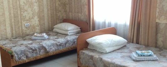 3-местный номер стандарт с 3 односпальными кроватями №11 в Колос