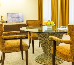 Президентский люкс PSUI в Гладенькая