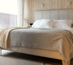 Бекеша 1 в Wowdom