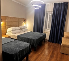 Трехместный номер "Комфорт" в Барс