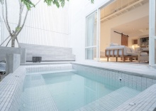 Вилла с балконом в Any Day House Chiangmai