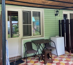 Стандарт  улучшенный с отдельным входом для 3 взрослых в Грин хаус