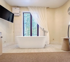 Сон-отель Делюкс + без детей в Хвоя