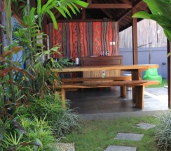 Кровать в общем номере в The Tipsy Gypsy Hostel