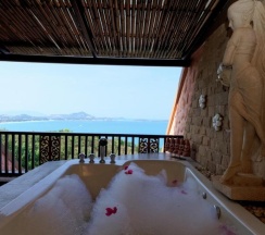 Люкс в Samui Bayview Resort & Spa