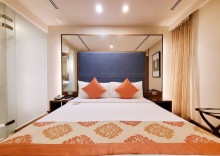 Трёхместный номер Deluxe в On8 Sukhumvit Nana Bangkok by Compass Hospitality