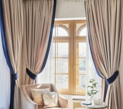 Исторический люкс с видом на Невский в Wawelberg Hotel St.Petersburg