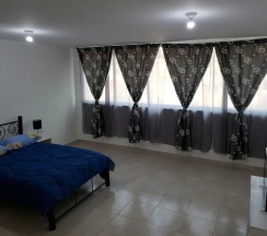 Двухместный номер Standard с видом на город двуспальная кровать в Hostal Cervatos