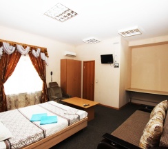 Трехместный номер в Med