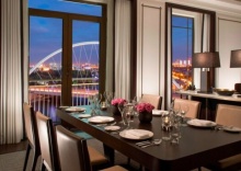 Двухместный люкс St. Regis двуспальная кровать в The St. Regis Astana