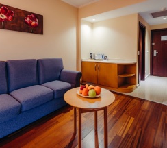 Люкс в Dedeman Oskemen Hotel