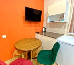 Квартира студия в центре города в Home